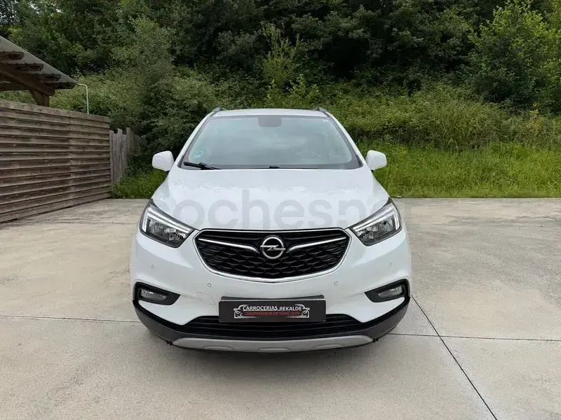 Usado Opel Mokka X Excellence 140 CV (102 kW) 2017 Blanco SUV