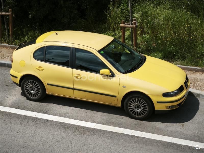 Amarillo Usado 2001 Seat Leon Sport Berlina | 2200 € (Super precio) - Imagen 1/4