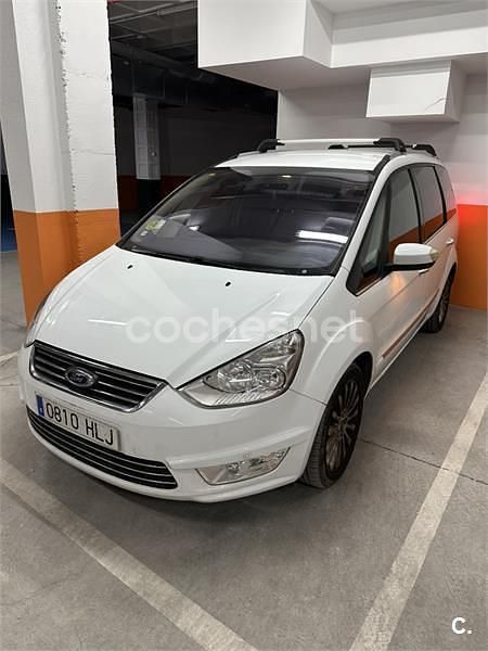 Usado Ford Galaxy Titanium 140 CV (102 kW) 2012 Blanco Monovolumen