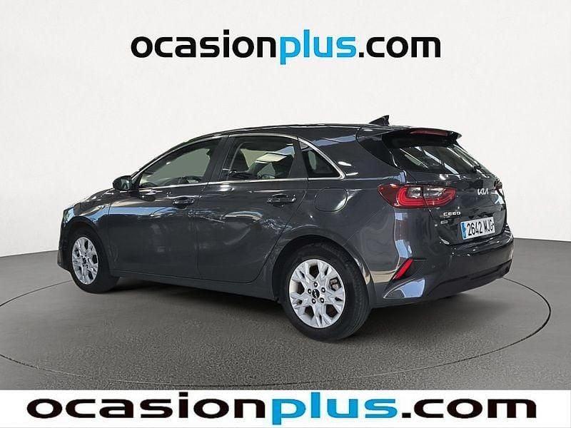 Usado Kia Ceed 136 CV (100 kW) 2023 Gris Utilitario