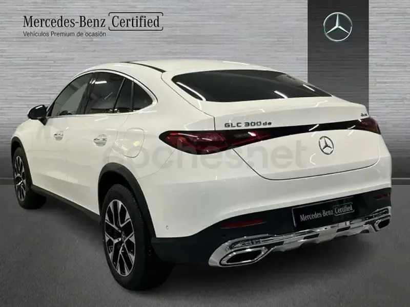 Nuevo Mercedes GLC300de 333 CV (244 kW) 2026 Blanco Coupe