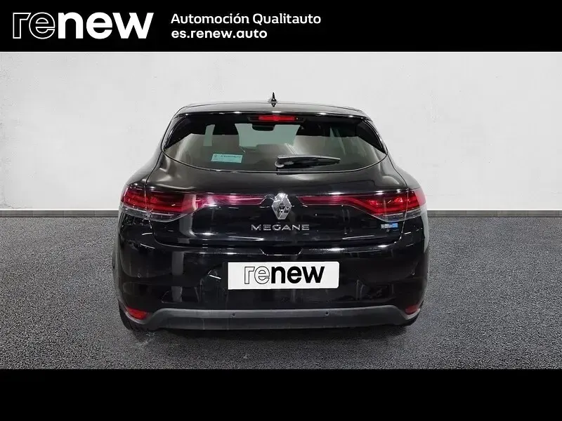 Usado Renault Mégane Zen 160 CV (117 kW) 2022 Negro Berlina