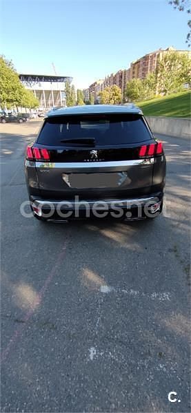 Usado Peugeot 3008 GT-line 130 CV (95 kW) 2019 Gris / plata SUV