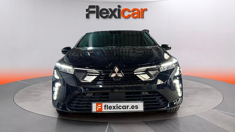 Usado Mitsubishi Colt Motion 67 CV (49 kW) 2024 Negro Utilitario