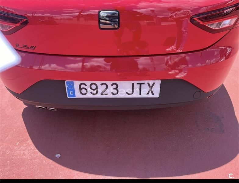 Usado Seat Leon FR 150 CV (110 kW) 2016 Rojo Berlina