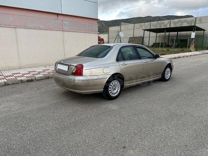 Usado Rover 75 116 CV (85 kW) 2002 Beige Berlina
