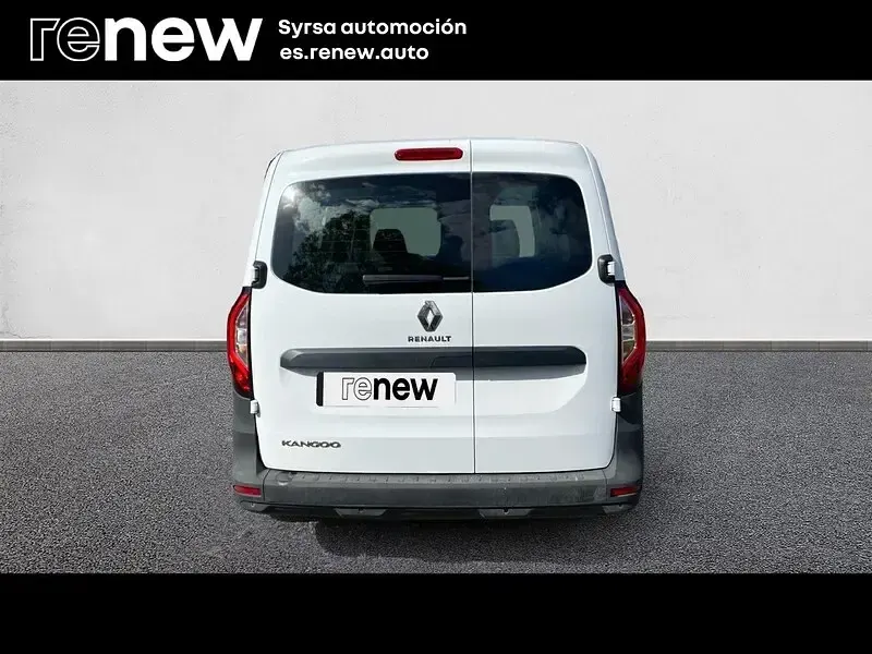 Usado Renault Kangoo 95 CV (69 kW) 2022 Blanco Monovolumen