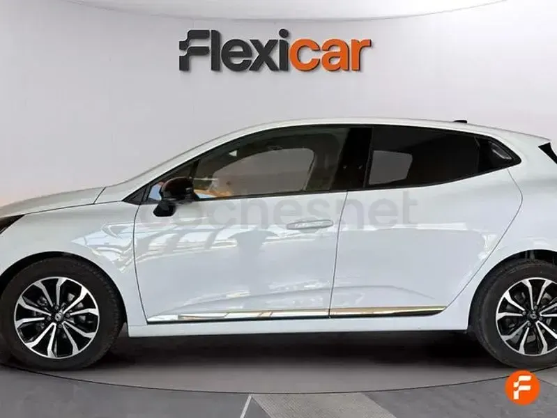 Usado Renault Clio V Techno 90 CV (66 kW) 2024 Blanco Berlina
