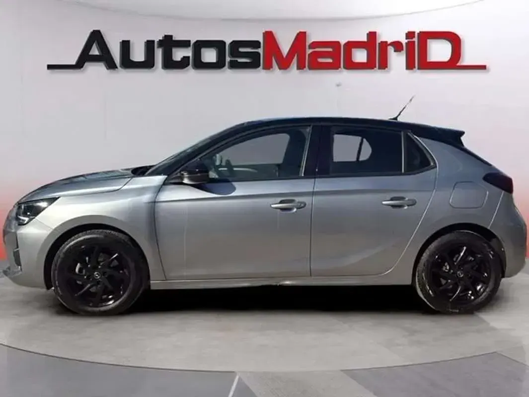 Usado Opel Corsa 102 CV (75 kW) 2023 Gris Utilitario