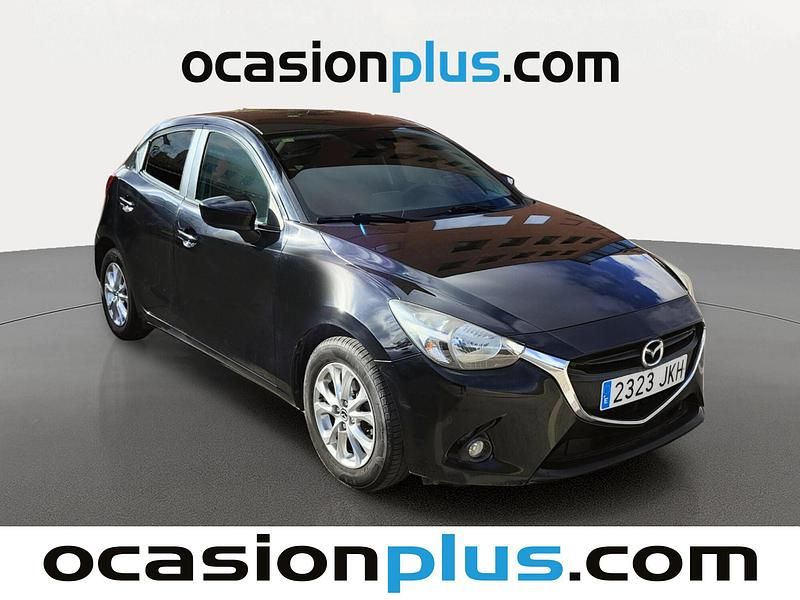 Usado Mazda 2 Style+ 90 CV (66 kW) 2015 Negro Utilitario