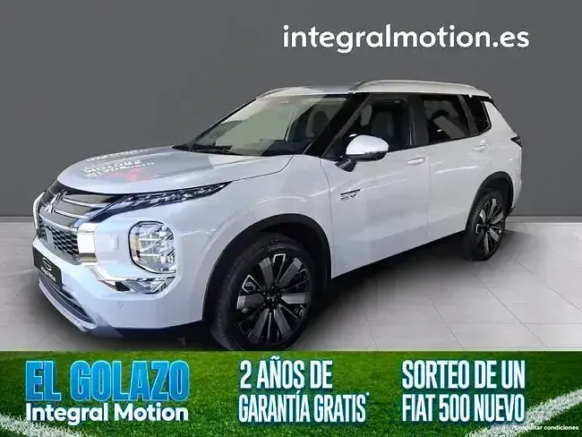 Usado Mitsubishi Outlander P-HEV 306 CV (225 kW) 2026