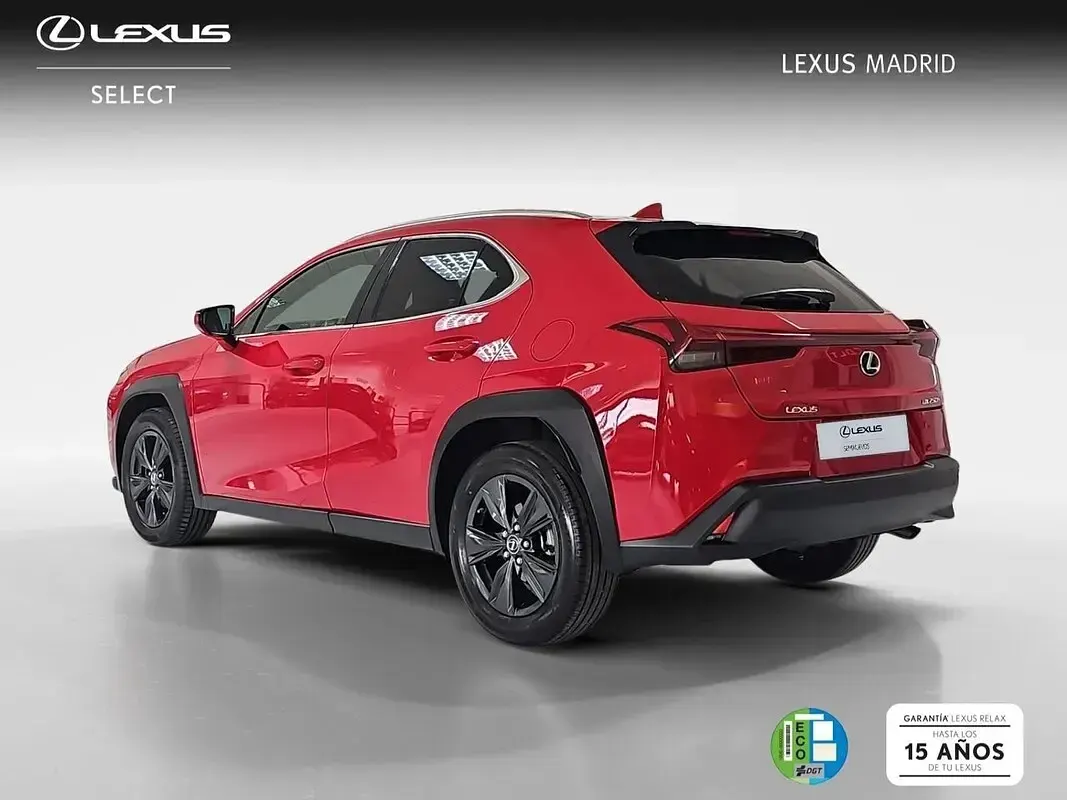 Usado Lexus UX 183 CV (134 kW) 2024 Rojo SUV
