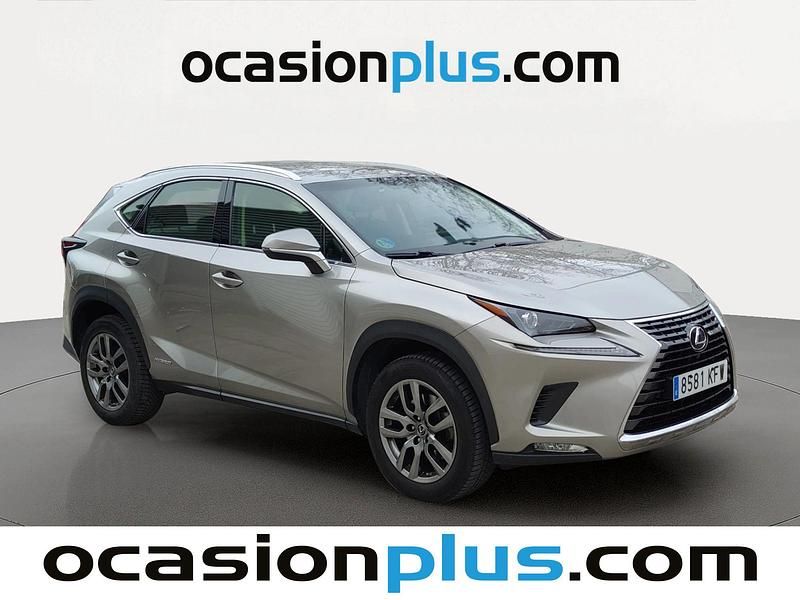 Usado Lexus NX300h Business Edition 197 CV (144 kW) 2017 Gris plata SUV