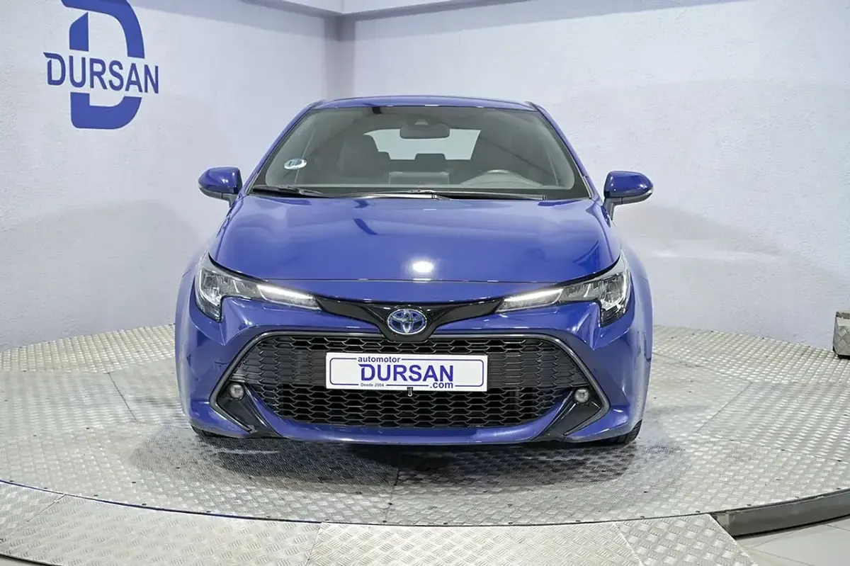 Begagnad Toyota Corolla Active 125 HK (91 kW) 2020 Blå Halvkombi