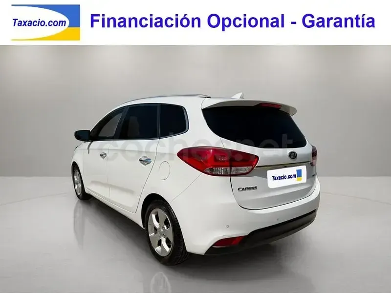 Usado Kia Carens 135 CV (99 kW) 2016 Blanco Monovolumen