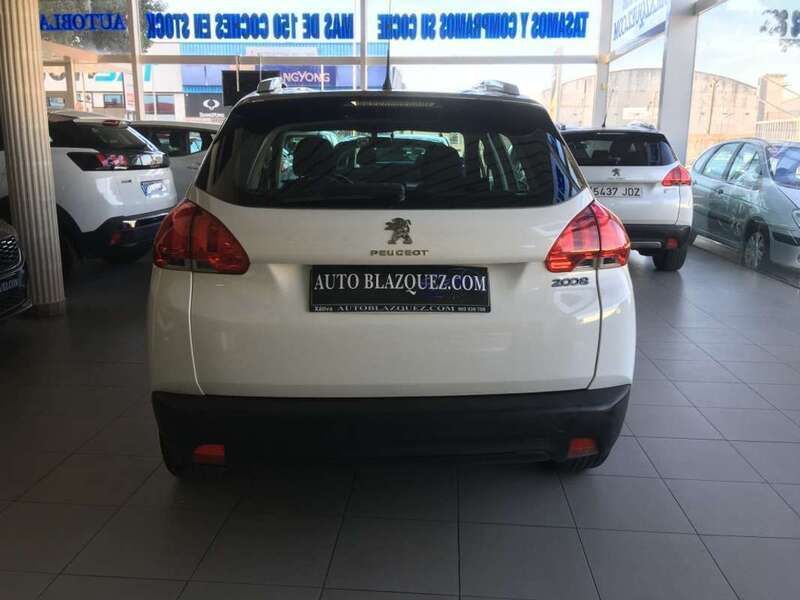 Usado Peugeot 2008 Active 82 CV (60 kW) 2015 SUV