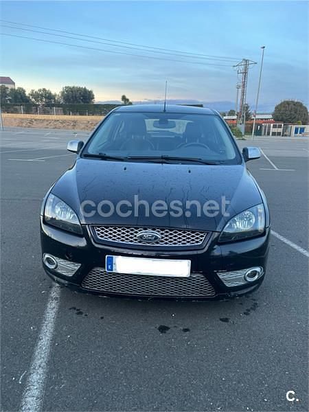 Negro Usado 2007 Ford Focus Berlina | 4600 € (Precio justo) - Imagen 1/4