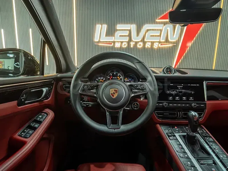 Usado Porsche Macan Turbo 440 CV (323 kW) 2019 Negro SUV