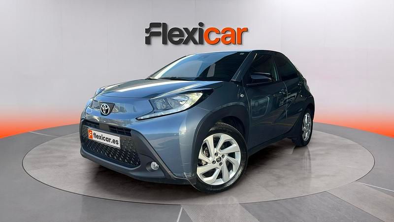 Käytetty Toyota Aygo X 72 HP (52 kW) 2024 Sininen Katumaasturi