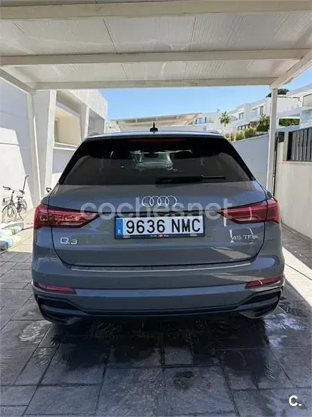 Usado Audi Q3 Sportback S-Line 245 CV (180 kW) 2022 Gris / plata SUV