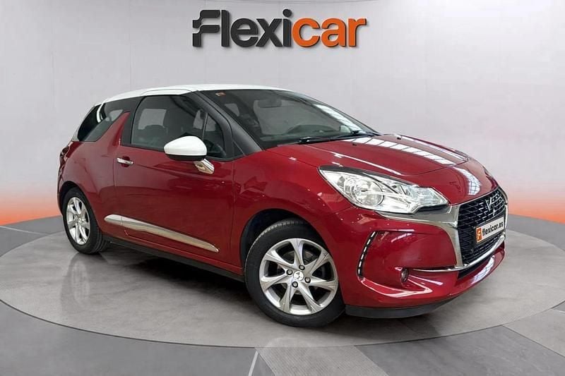 Granate Usado 2018 DS Automobiles DS3 Berlina | 8990 € (Buen precio) - Imagen 1/4