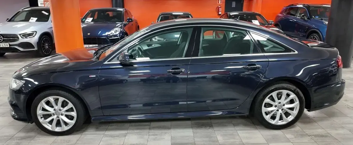 Usado Audi A6 S-Line 190 CV (139 kW) 2017 Azul Berlina