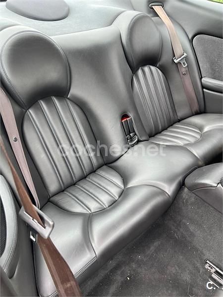 Usado Jaguar XK8 290 CV (213 kW) 2002 Gris / plata Coupe