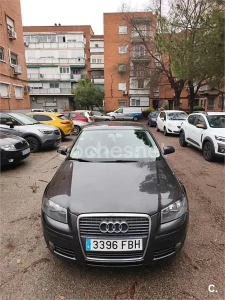 Usado Audi A3 Sportback Ambition 105 CV (77 kW) 2006 Gris / plata Utilitario