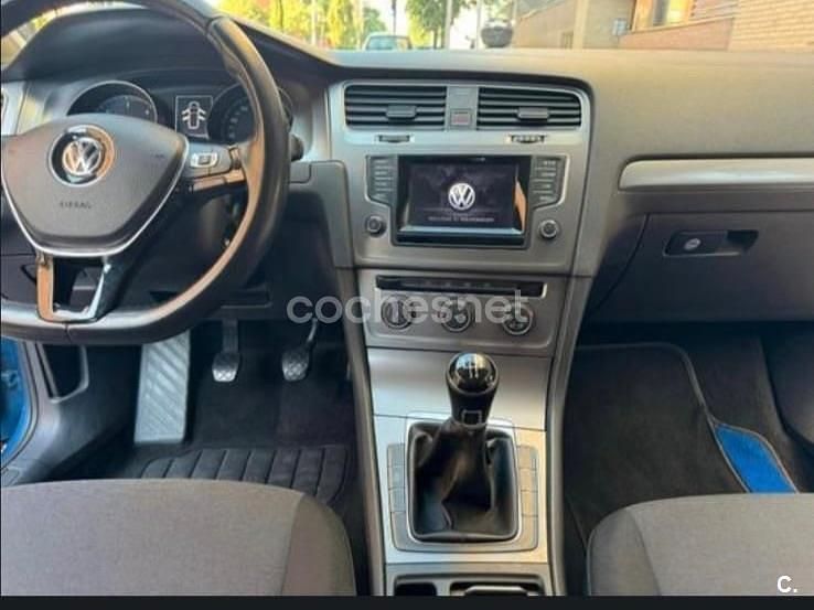 Usado VW Golf Alltrack 105 CV (77 kW) 2015 Azul Familiar