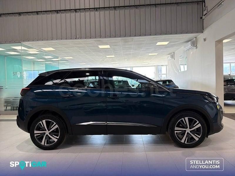 Usado Peugeot 3008 Allure 130 CV (95 kW) 2023 Azul SUV