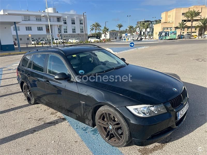 Negro Usado 2008 BMW 320 Familiar | 6450 € (Buen precio) - Imagen 1/4