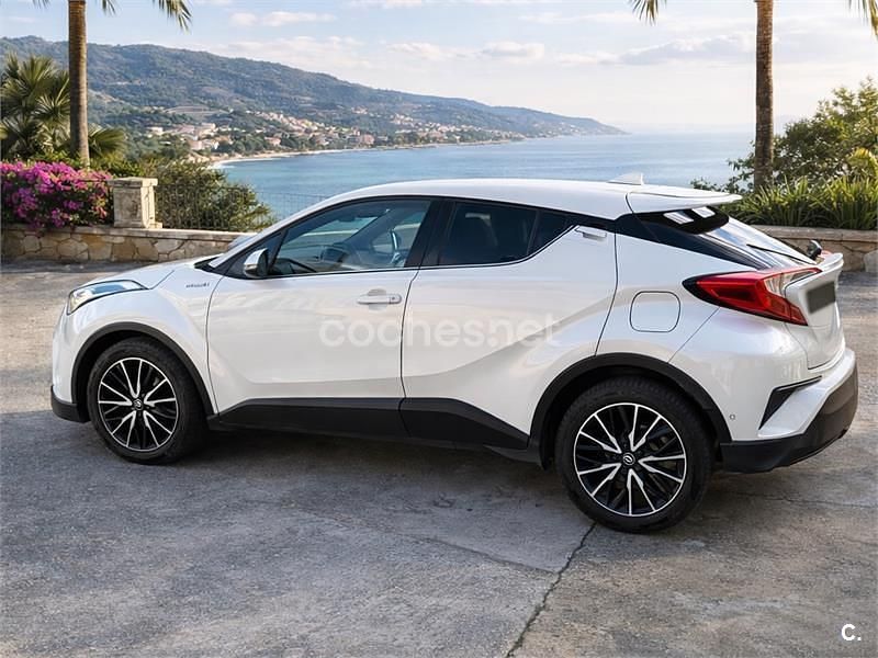 Usado Toyota C-HR Advance 122 CV (89 kW) 2018 Blanco SUV