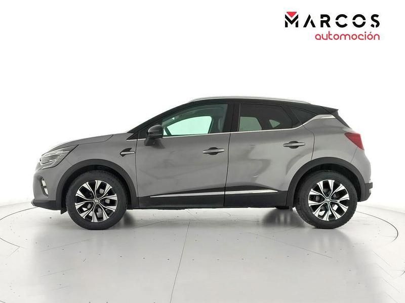 Usado Renault Captur Techno 140 CV (102 kW) 2023 Gris SUV