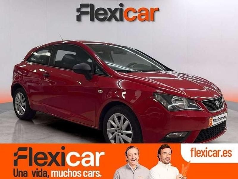 Rojo Usado 2017 Seat Ibiza Reference Utilitario | 7990 € (Buen precio) - Imagen 1/4