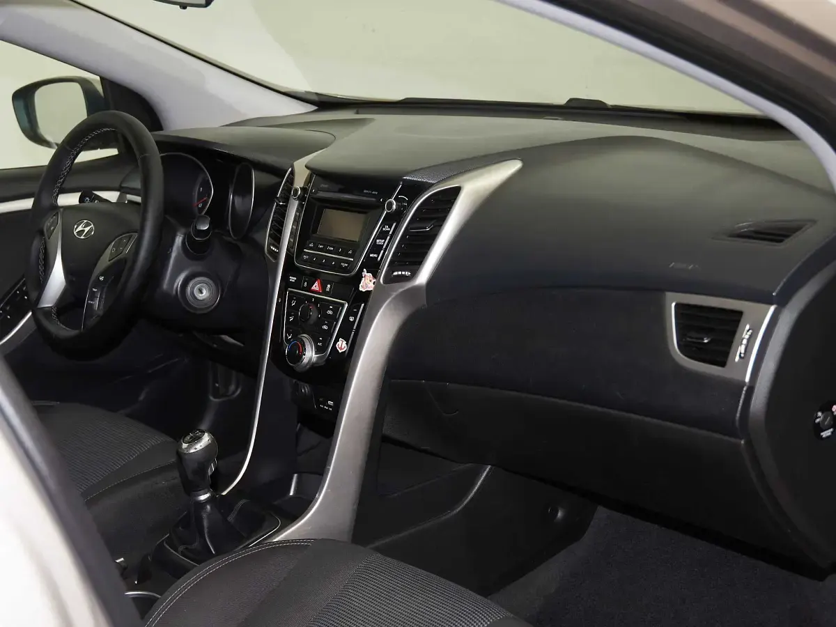Usado Hyundai i30 90 CV (66 kW) 2015