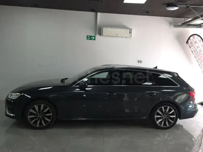 Usado Audi A4 Advanced Plus 150 CV (110 kW) 2019 Negro Familiar