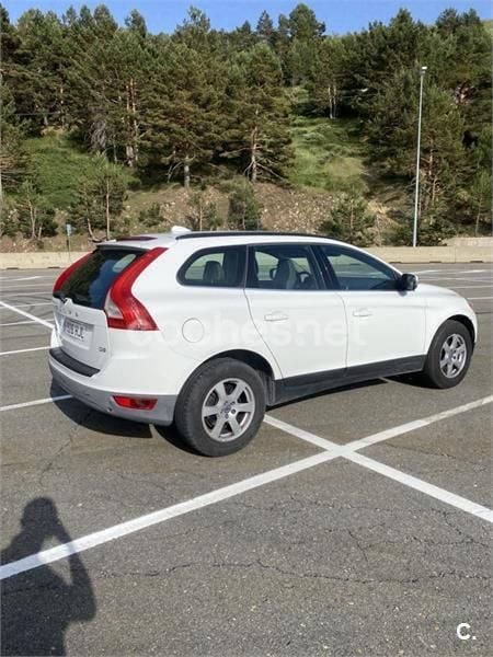 Blanco Usado 2012 Volvo XC60 Kinetic SUV | 9000 € (Precio justo) - Imagen 1/4