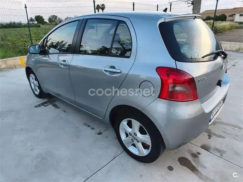 Brugt Toyota Yaris 87 HK (63 kW) 2007 Blå Hatchback