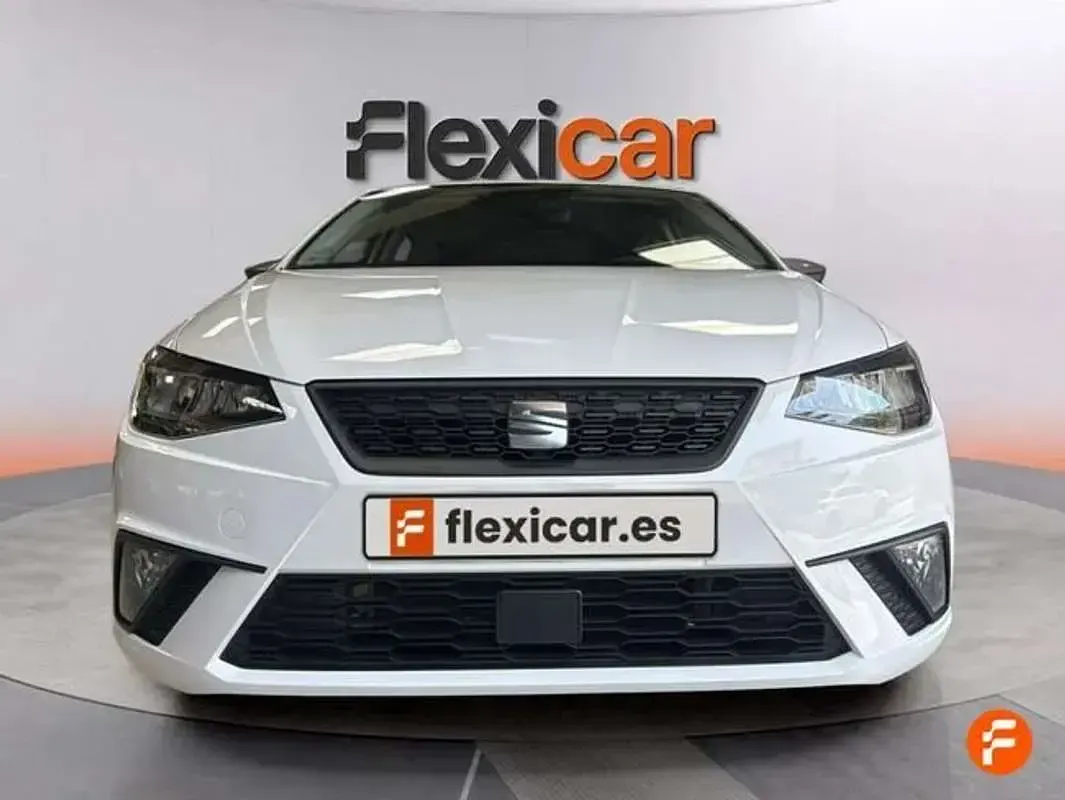 Usado Seat Ibiza Reference 80 CV (58 kW) 2023 Blanco Utilitario