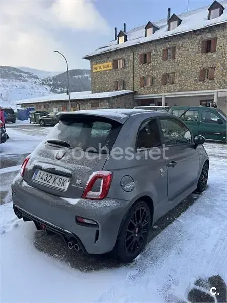 Usado Abarth 595 Competizione 180 CV (132 kW) 2018 Gris / plata Berlina