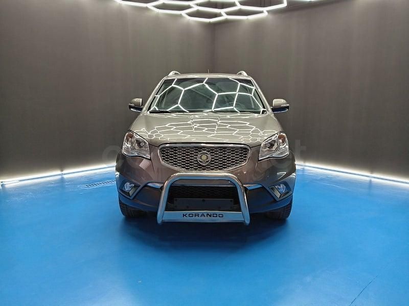 Usado Ssangyong (KGM) Korando 149 CV (109 kW) 2015 Beige SUV