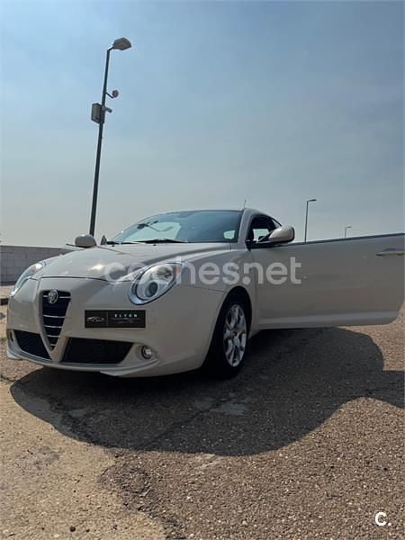 Usado Alfa Romeo MiTo 95 CV (69 kW) 2012 Blanco Utilitario