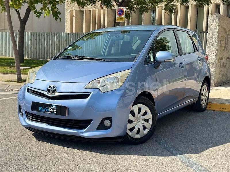 Azul Usado 2011 Toyota Verso Active Monovolumen | 6000 € (Buen precio) - Imagen 1/4