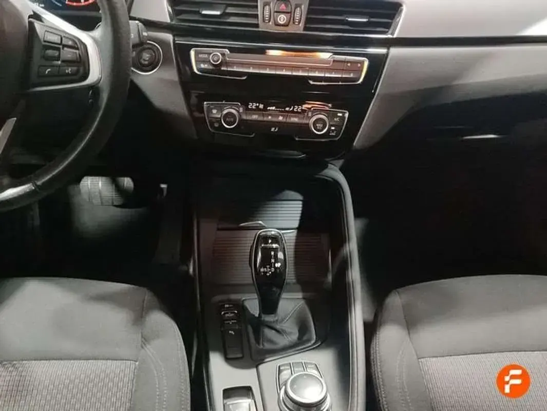 Usado BMW X1 150 CV (110 kW) 2021 Negro SUV