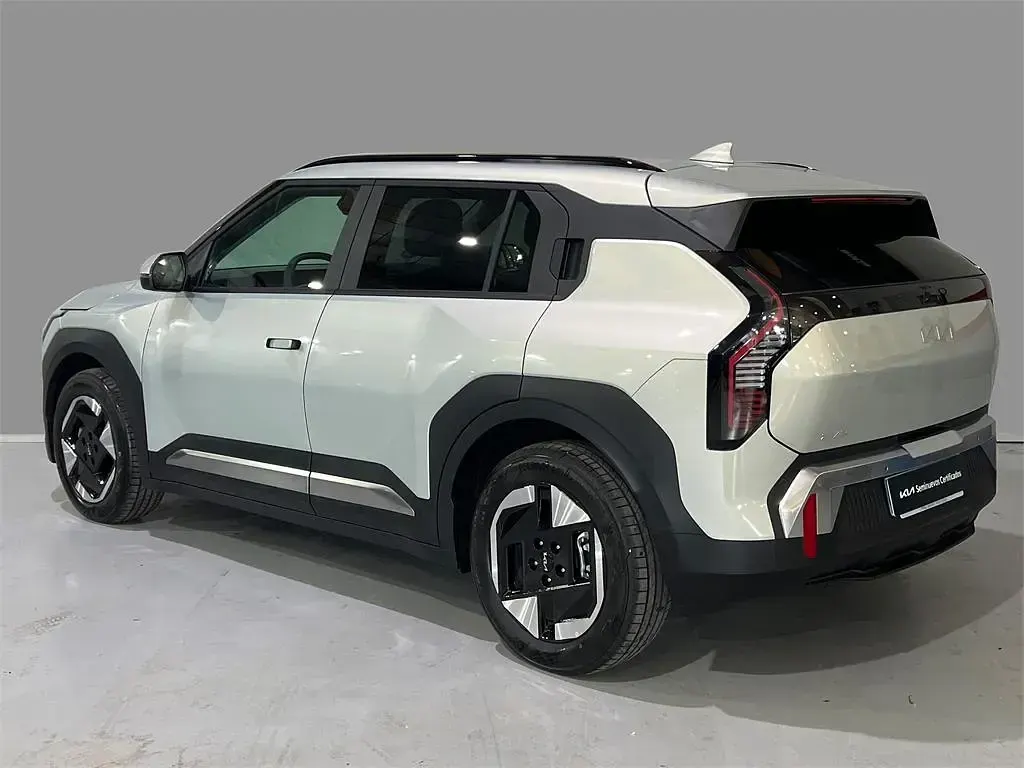 Nuevo Kia EV3 Earth 150 kW (204 CV) 2026 Ivory silver SUV