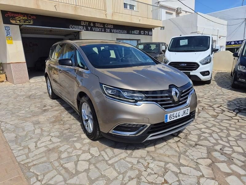 Usado Renault Espace Zen 160 CV (117 kW) 2016 Gris / plata Monovolumen