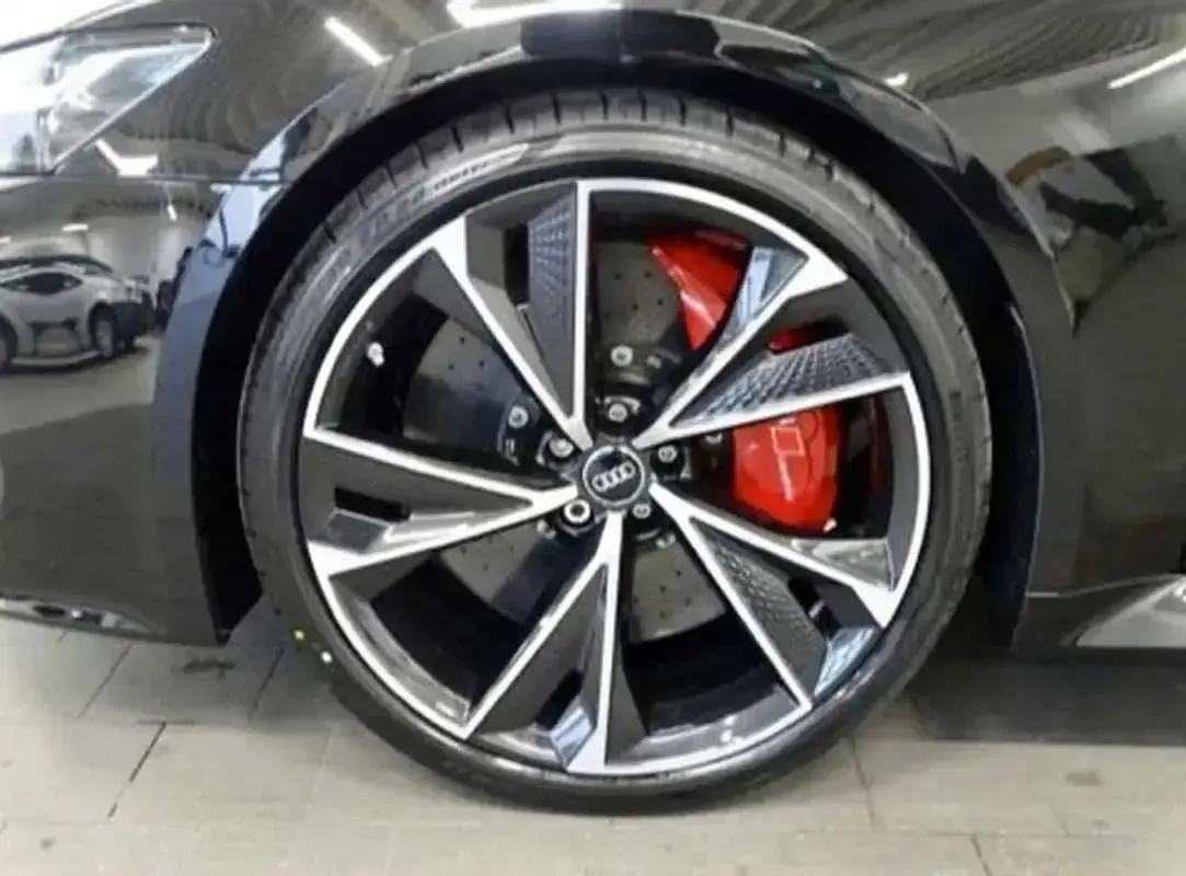 Usado Audi RS7 600 CV (441 kW) 2022 Negro Utilitario