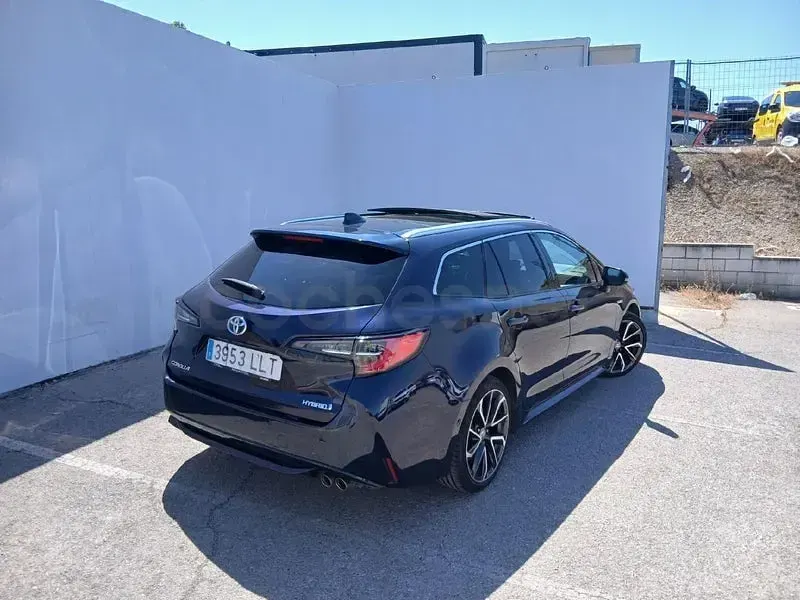 Usado Toyota Corolla Advance 180 CV (132 kW) 2021 Azul Familiar