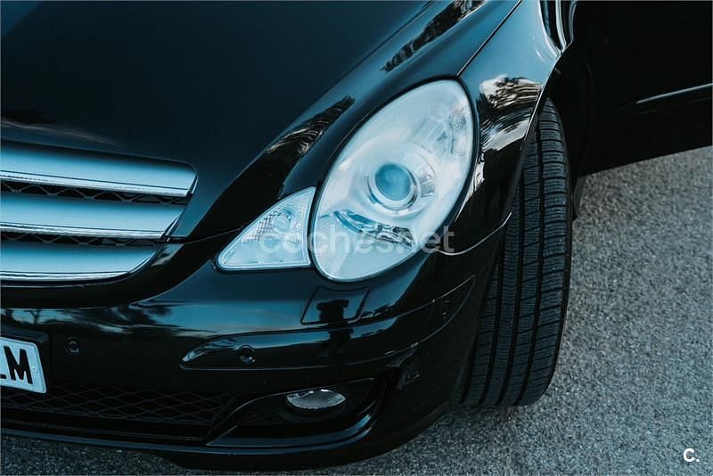 Usado Mercedes R350 272 CV (200 kW) 2007 Negro Monovolumen