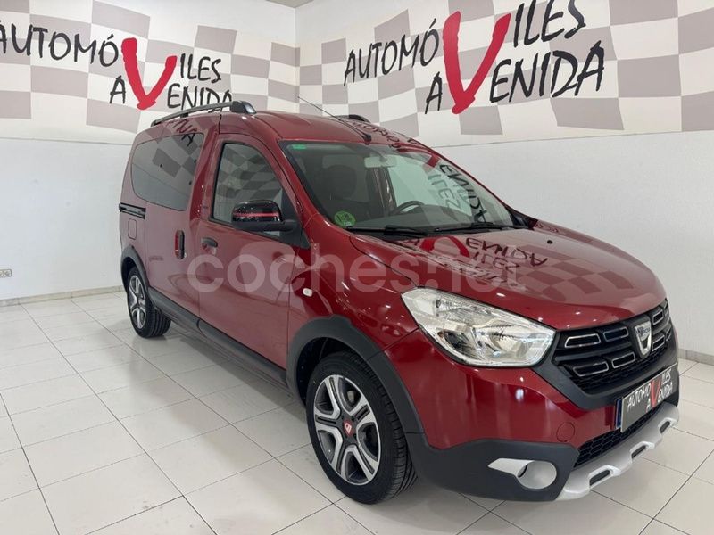 Rojo Usado 2019 Dacia Dokker Van | 16.995 € (Precio justo) - Imagen 1/4